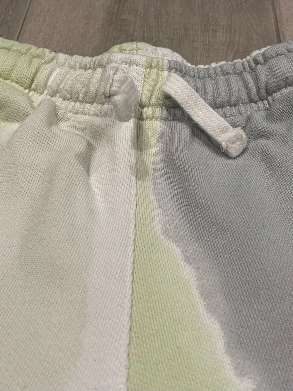 ZARA Kids Tie Dye Sweat Shorts Green Gray White | Size 9 (134 cm) Pocket Logo